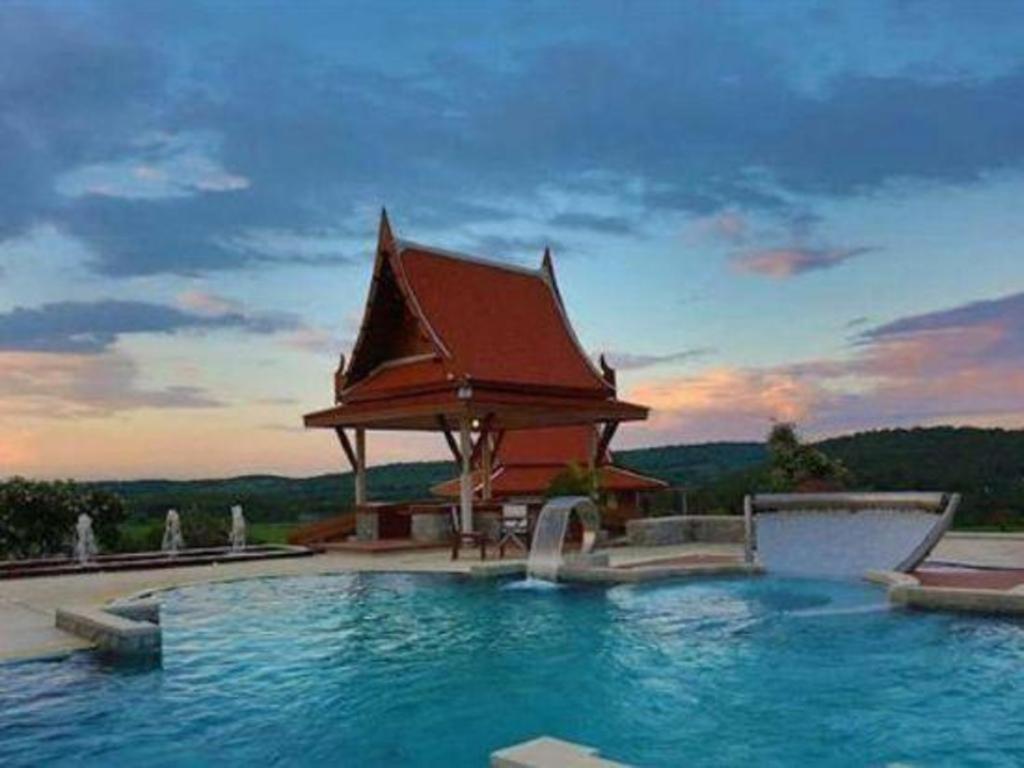 Sara Buri Baan Souchada Resort & Spa מראה חיצוני תמונה